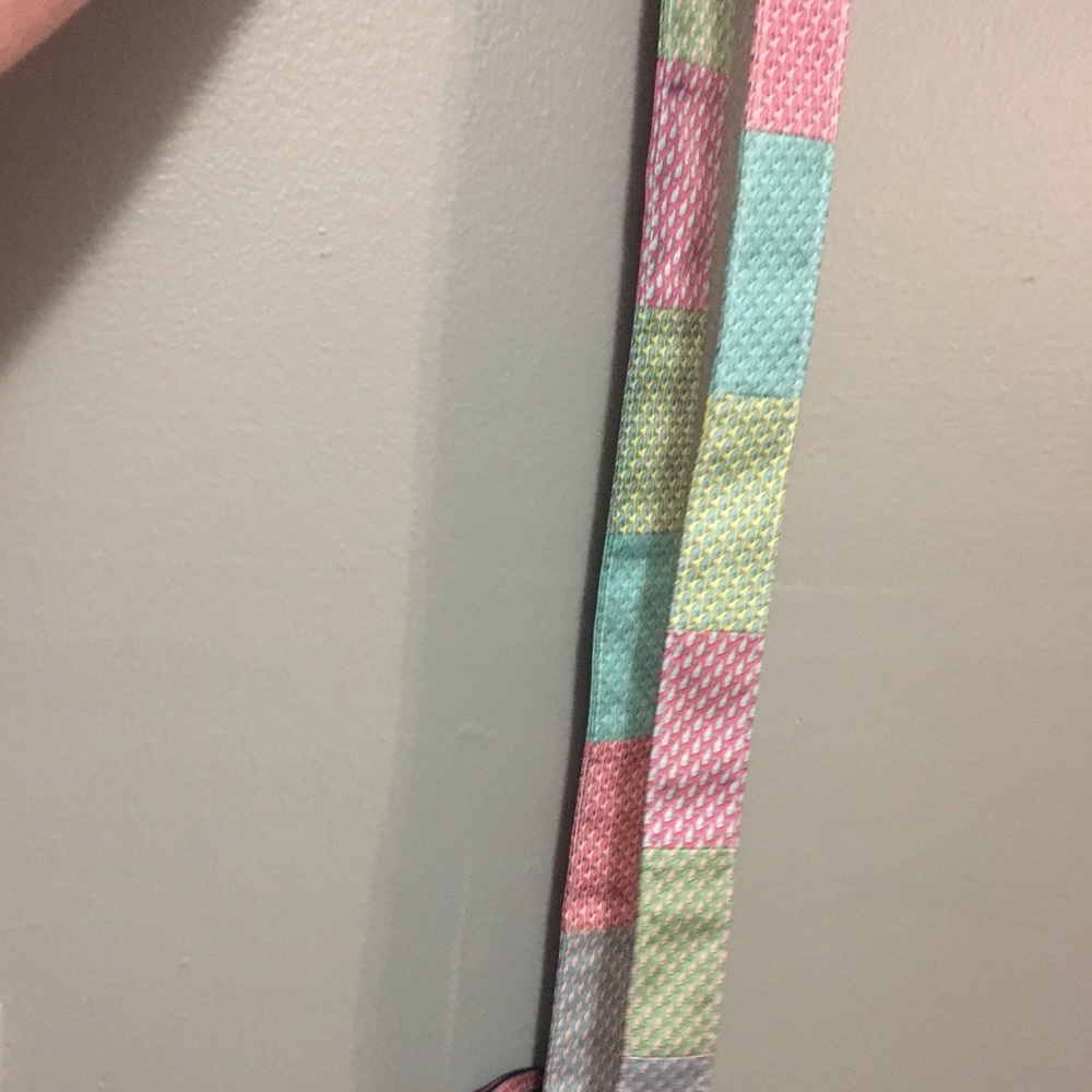 Vineyard vines belt